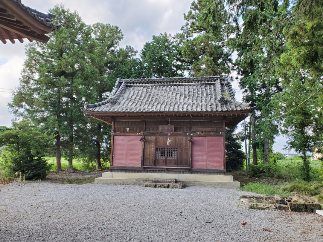三日月神社・拝殿