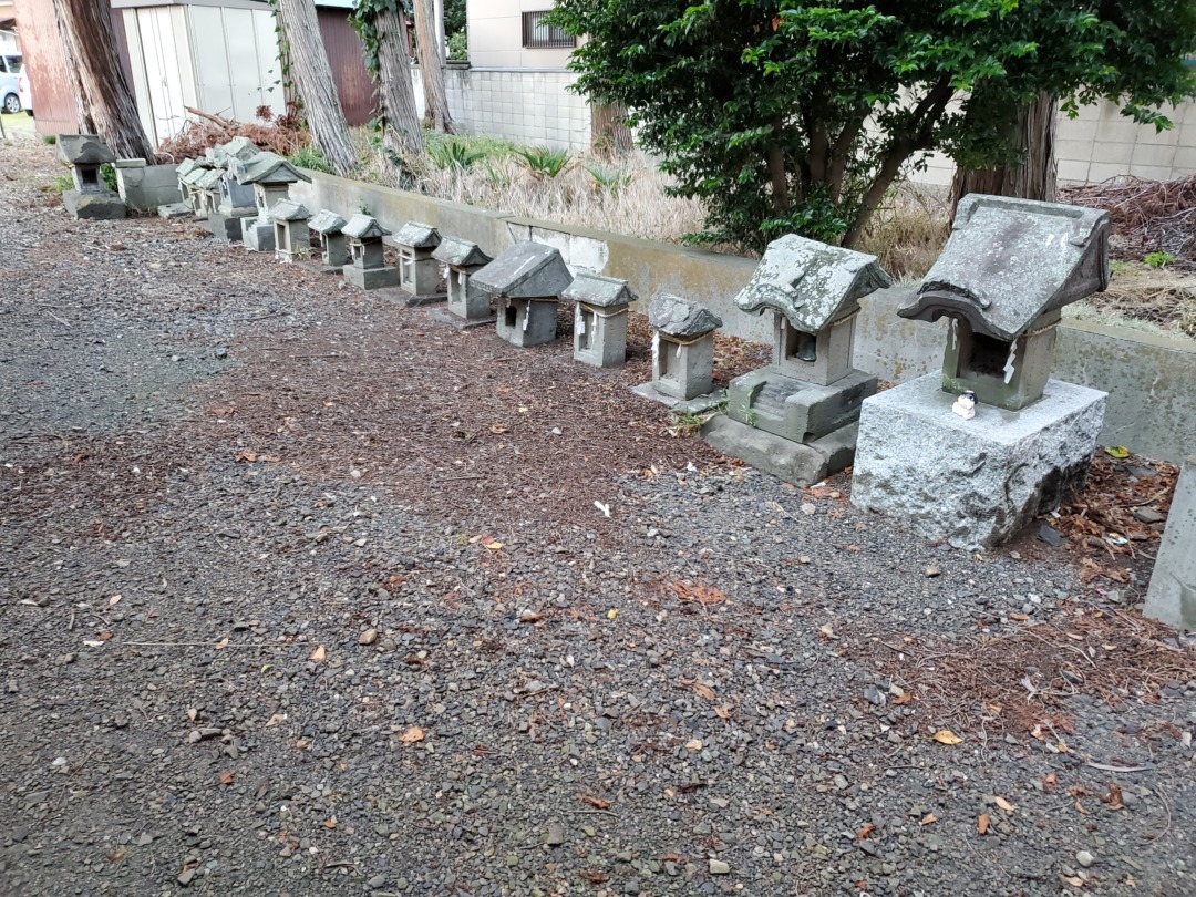 白山神社・境内末社群、大天伯神社・疱瘡神社